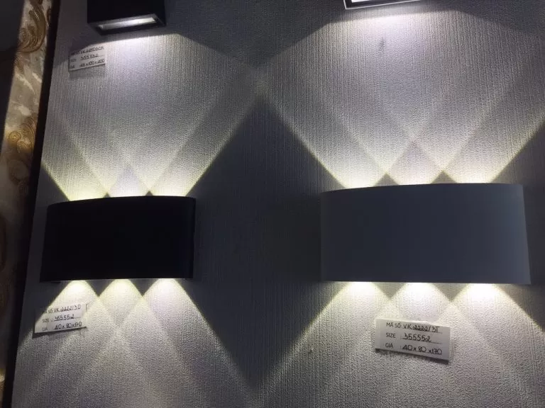 Đèn led gắn tường hắt tia 3 mắt 2 đầu – GX Lighting GX2222T3 2