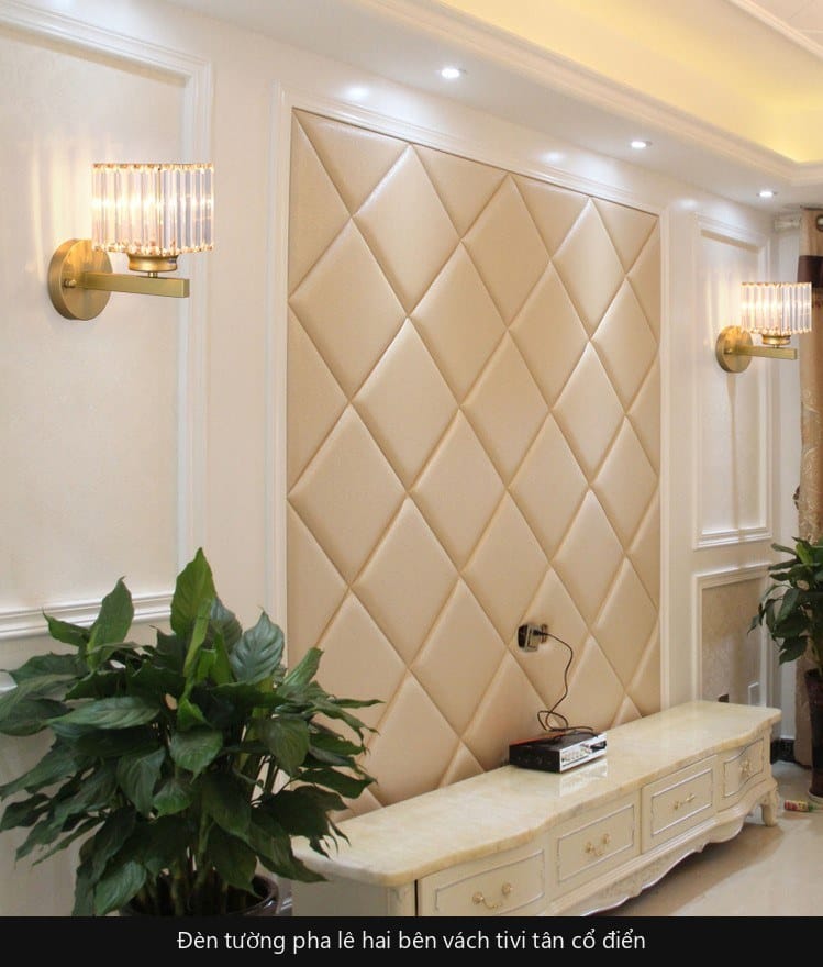 Mua đèn trang trí đồng bộ: đèn tường pha lê vách tivi