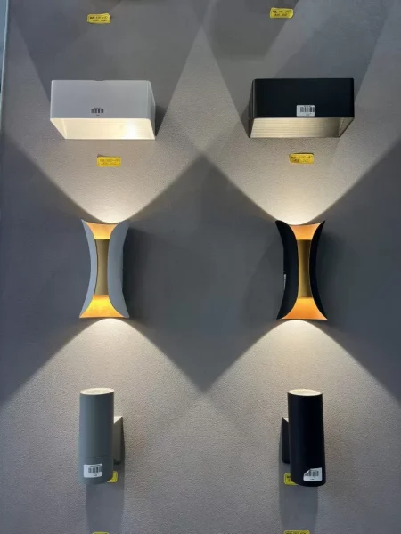 Đèn led gắn tường