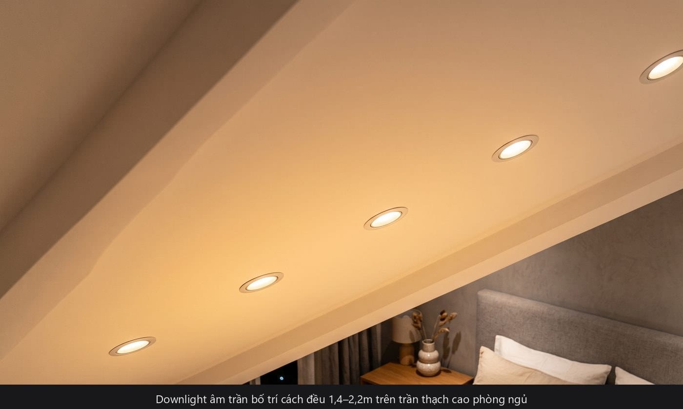 Downlight âm trần Rạng Đông bố trí cách đều trên trần thạch cao phòng ngủ